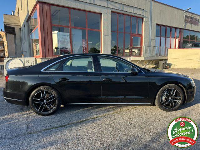 AUDI A8 50 TDI 3.0 quattro Fari Full Led R.Lega 19"
