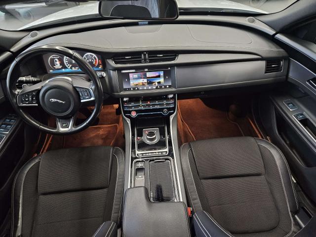Jaguar XF XF II Sportbrake Sportbrake 2.0d i4 Portfolio