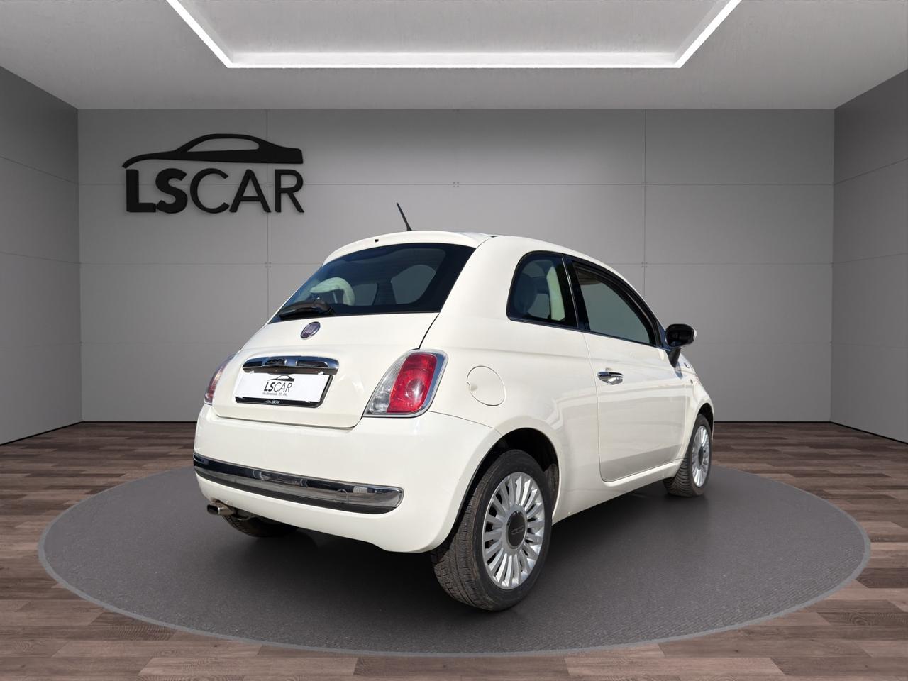 Fiat - 500 1.2 Lounge 69cv
