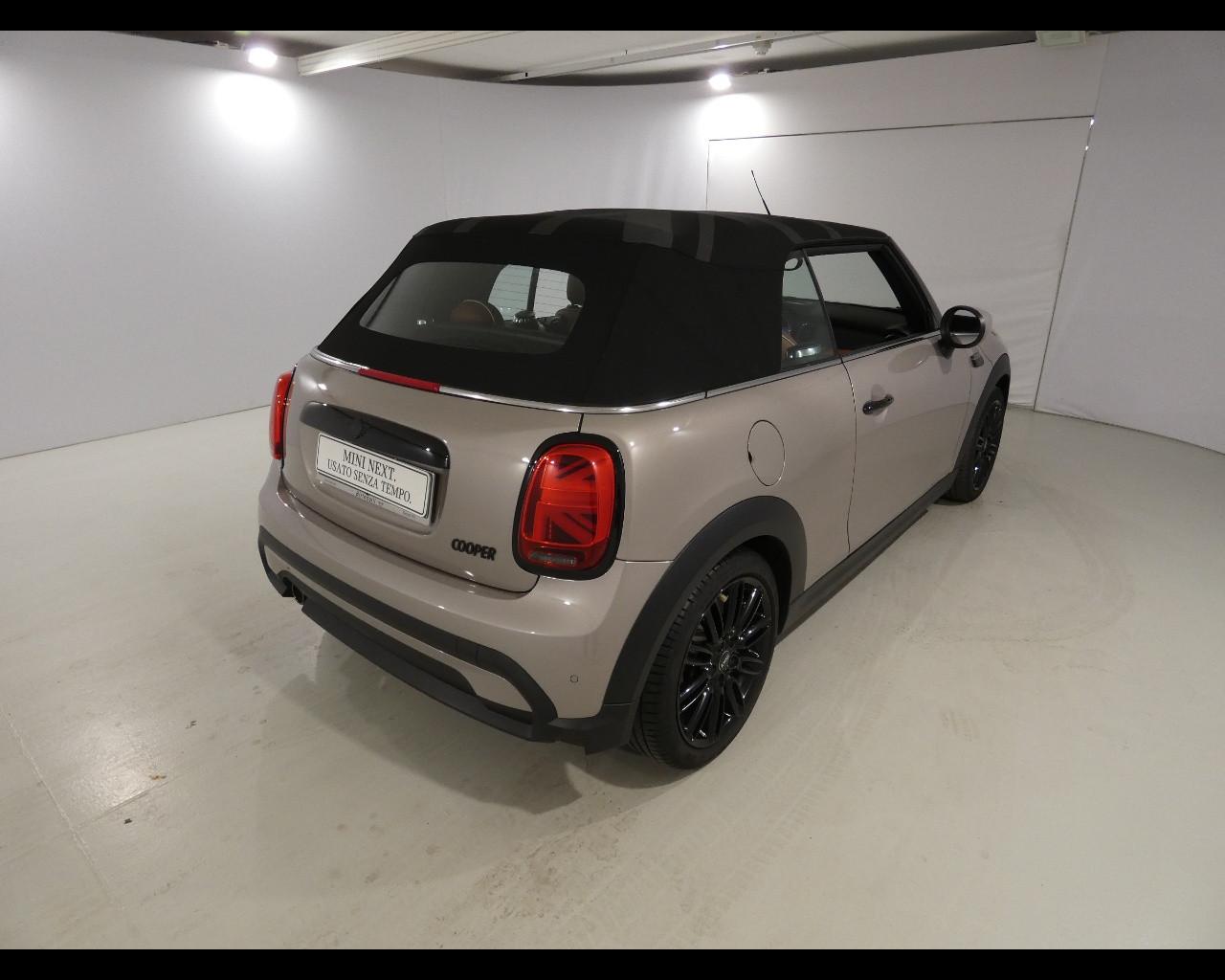 MINI Mini Cabrio (F57) - Mini 1.5 Cooper Yours Cabrio