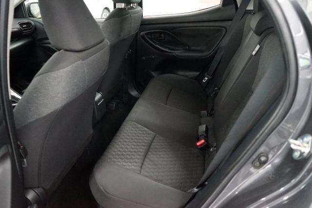 TOYOTA Yaris 1.5 Hybrid 5 porte Business