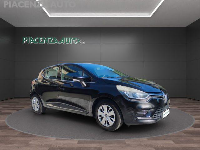 RENAULT Clio 1.2 75CV 5 porte.NAVIGATORE..NEO PATENTATI