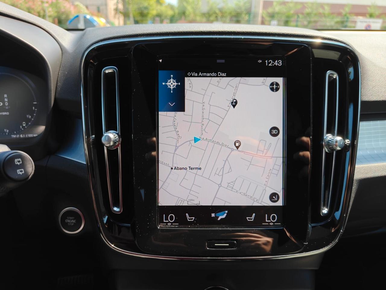 Volvo XC40 T4 Recharge Plug-in Hybrid automatico Plus Dark