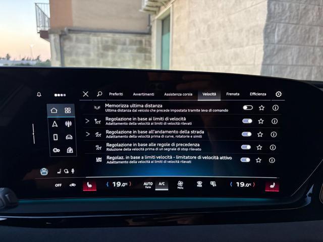 AUDI A6 Avant TDI 150 kW S tronic quattro S line edition one.