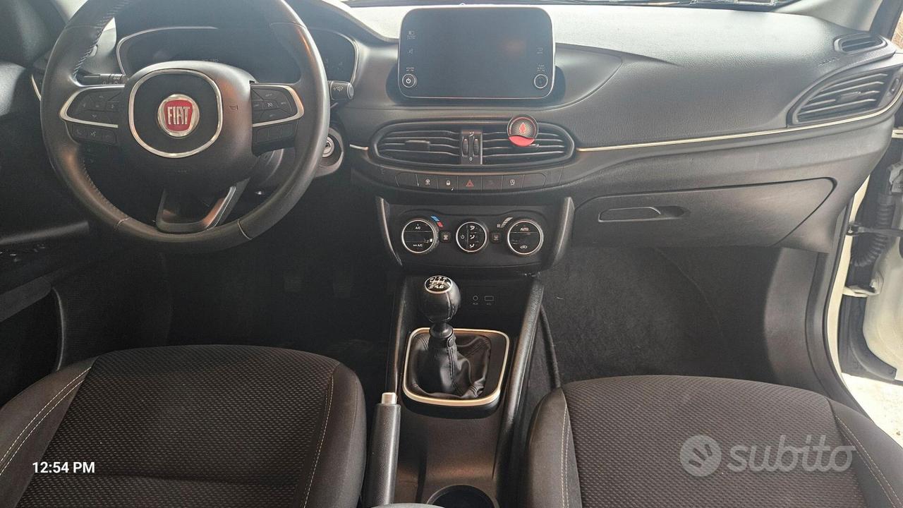 Fiat Tipo 1.6 Mtj 120cv 5p