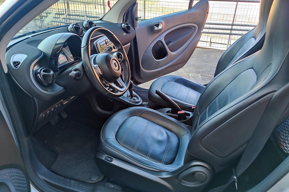 SMART fortwo 90 0.9 Turbo twinamic Radical