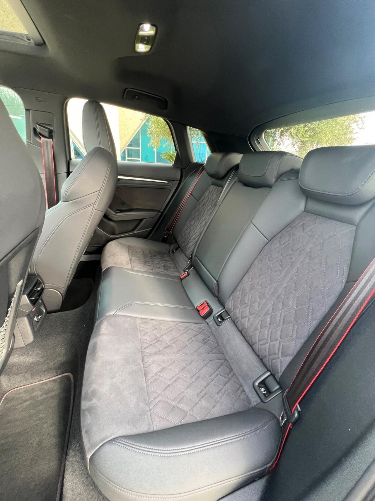 Audi RS3 Spb 2.5 tfsi possibilità noleggio no scoring