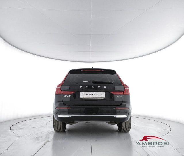 VOLVO XC60 B5 AWD automatico Ultimate Bright