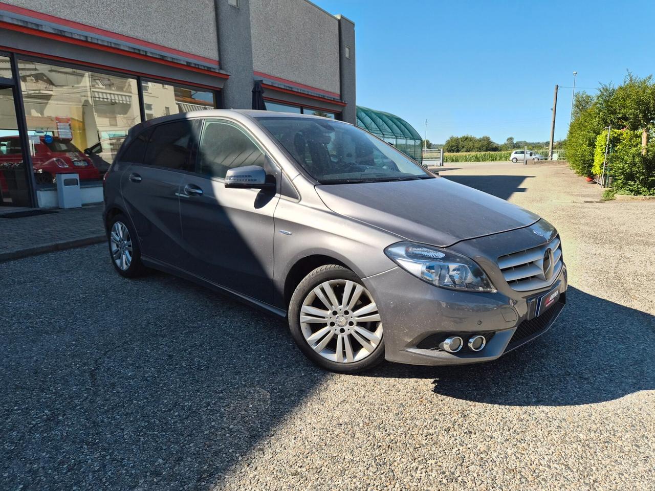 Mercedes-benz B 180 Advanced