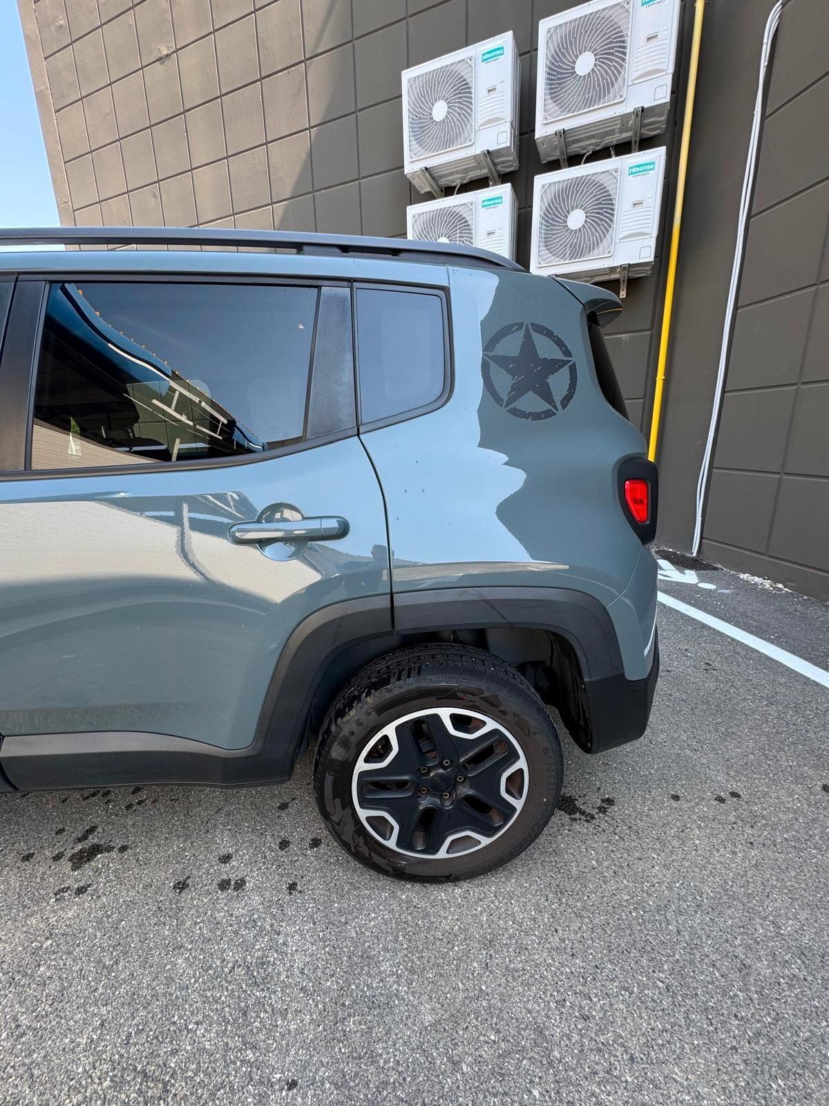 Jeep Renegade 2.0 Mjt 170CV 4WD Active Drive Low Trailhawk