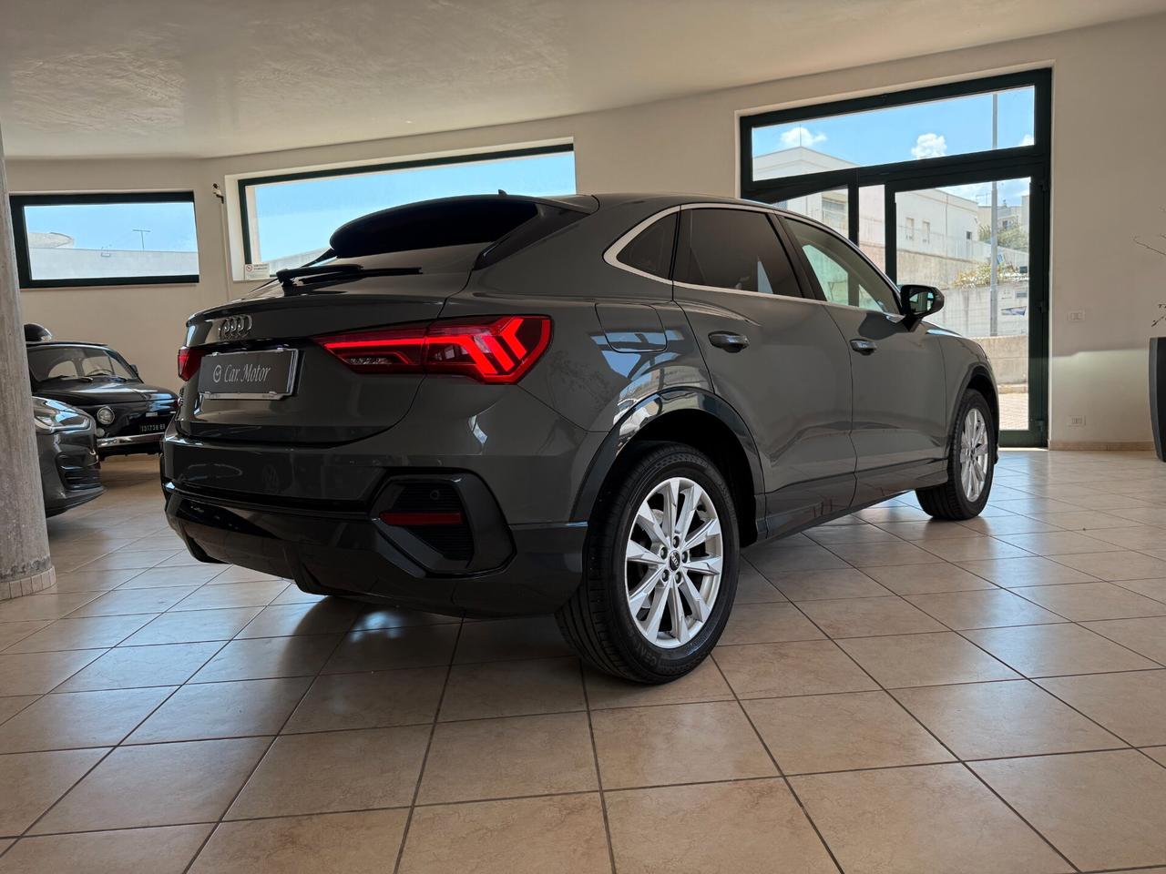 Audi Q3 Sportback 35 2.0 tdi Bus. Plus s-tronic Matrix