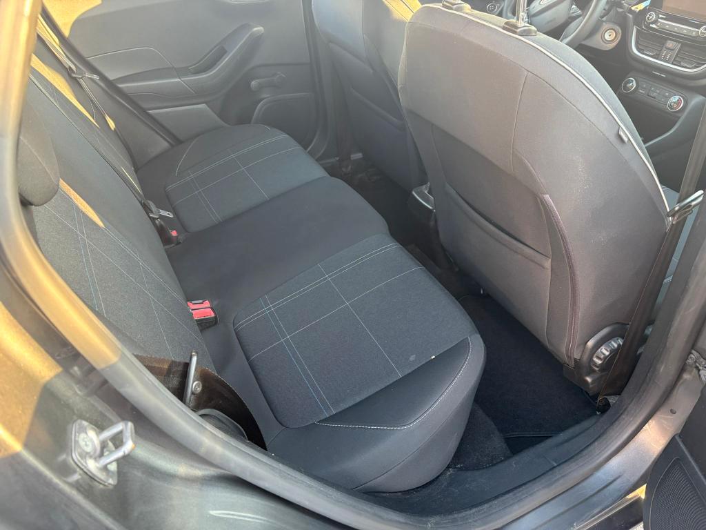 Ford Fiesta 5 Porte 1.1 BENZ 70cv ADATTA NEOPATENTATI