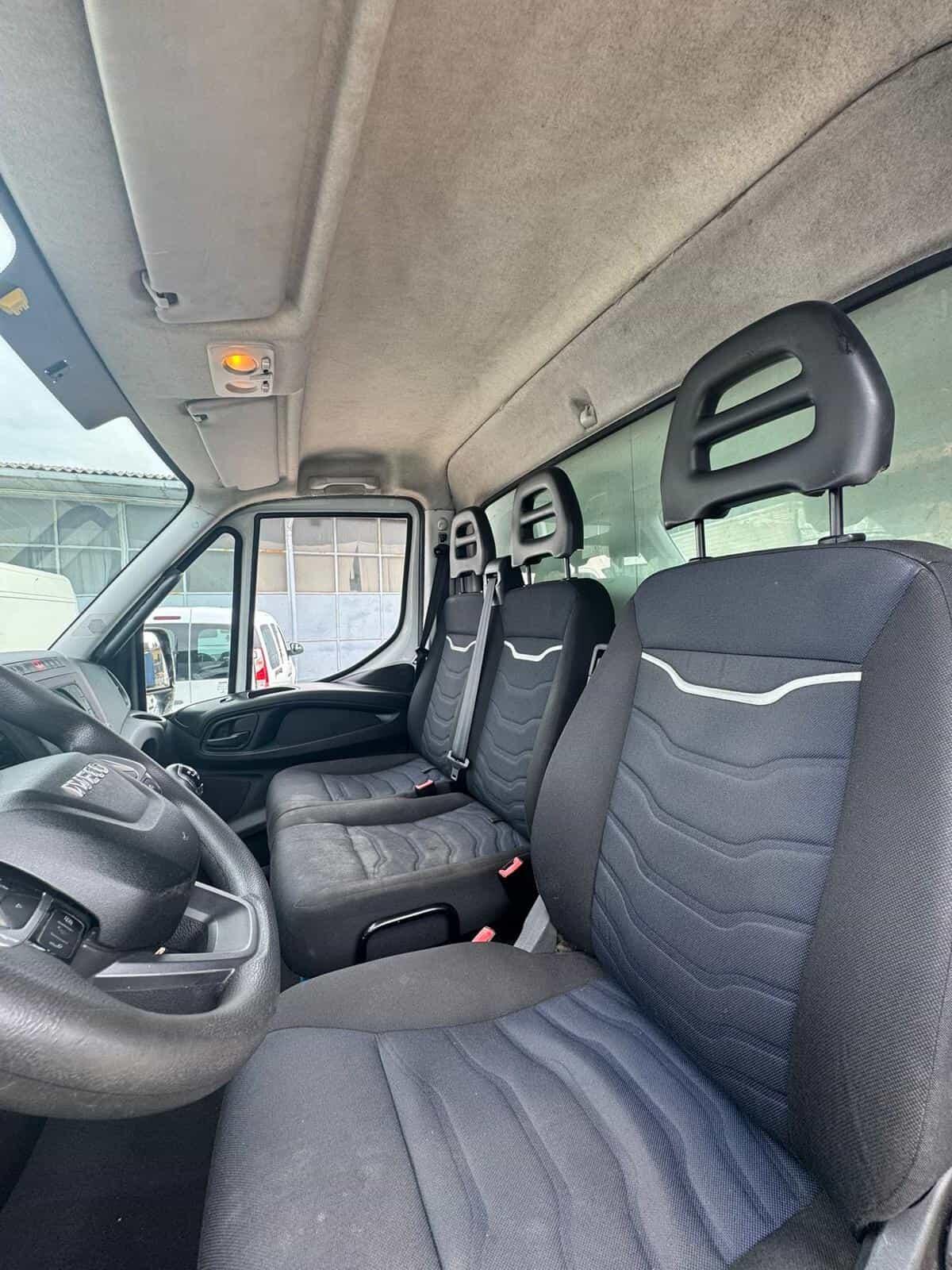 0417 FURGONE SPONDA IVECO DAILY 2020