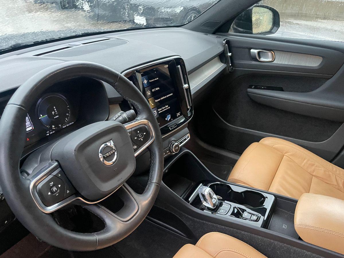 VOLVO - XC40 - T4 Recharge Plug-in Hyb. Inscript.