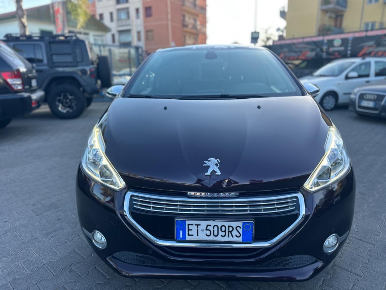 Peugeot 208 1.6 e-HDi 115 CV Stop&Start 3 porte XY