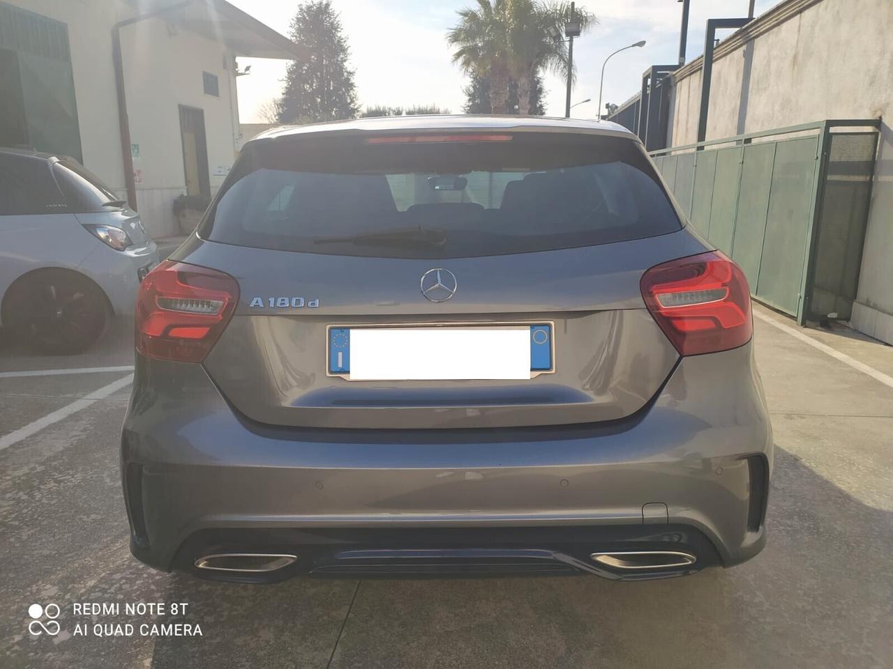 Mercedes-benz A 180 Automatic Premium AMG Manutenzione certificata