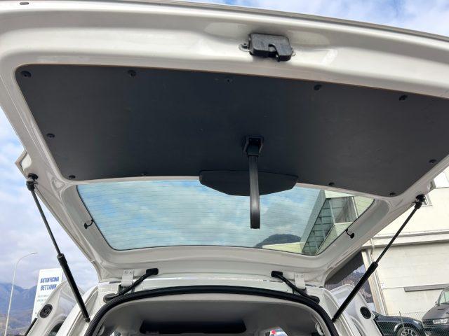 VOLKSWAGEN Caddy 1.4 TGI Comfortline 7 posti