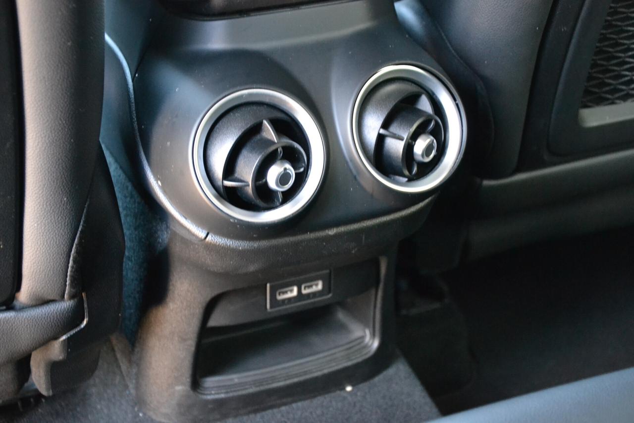 Alfa Romeo Stelvio 2.2 190CV AT8 Q4 SPRINT **PAD.F1-LED-NAV-RETROCAM*