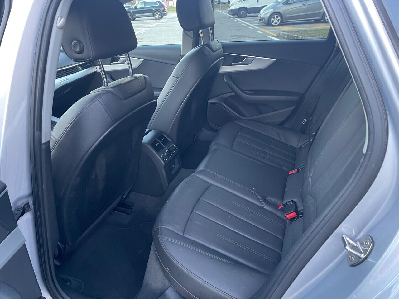 Audi A4 allroad 3.0 TDI 218 CV*Automatik*Pelle*Navi