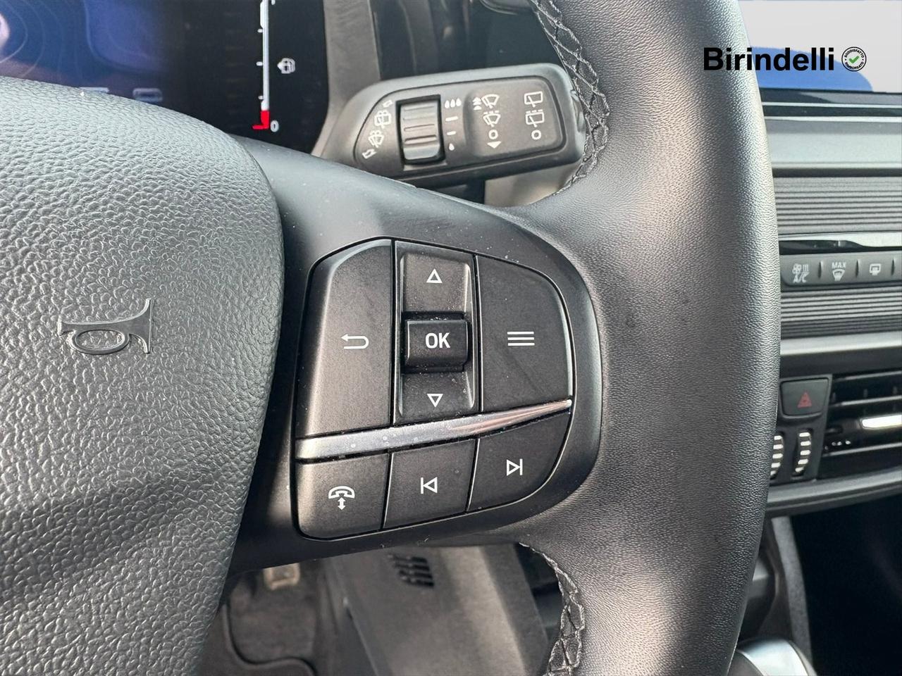 FORD Tourneo Courier 2ªs - Tourneo Courier 1.0 EcoBoost Powershift Titanium