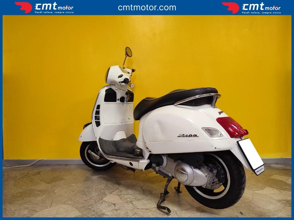 Vespa GTS 300 - 2009