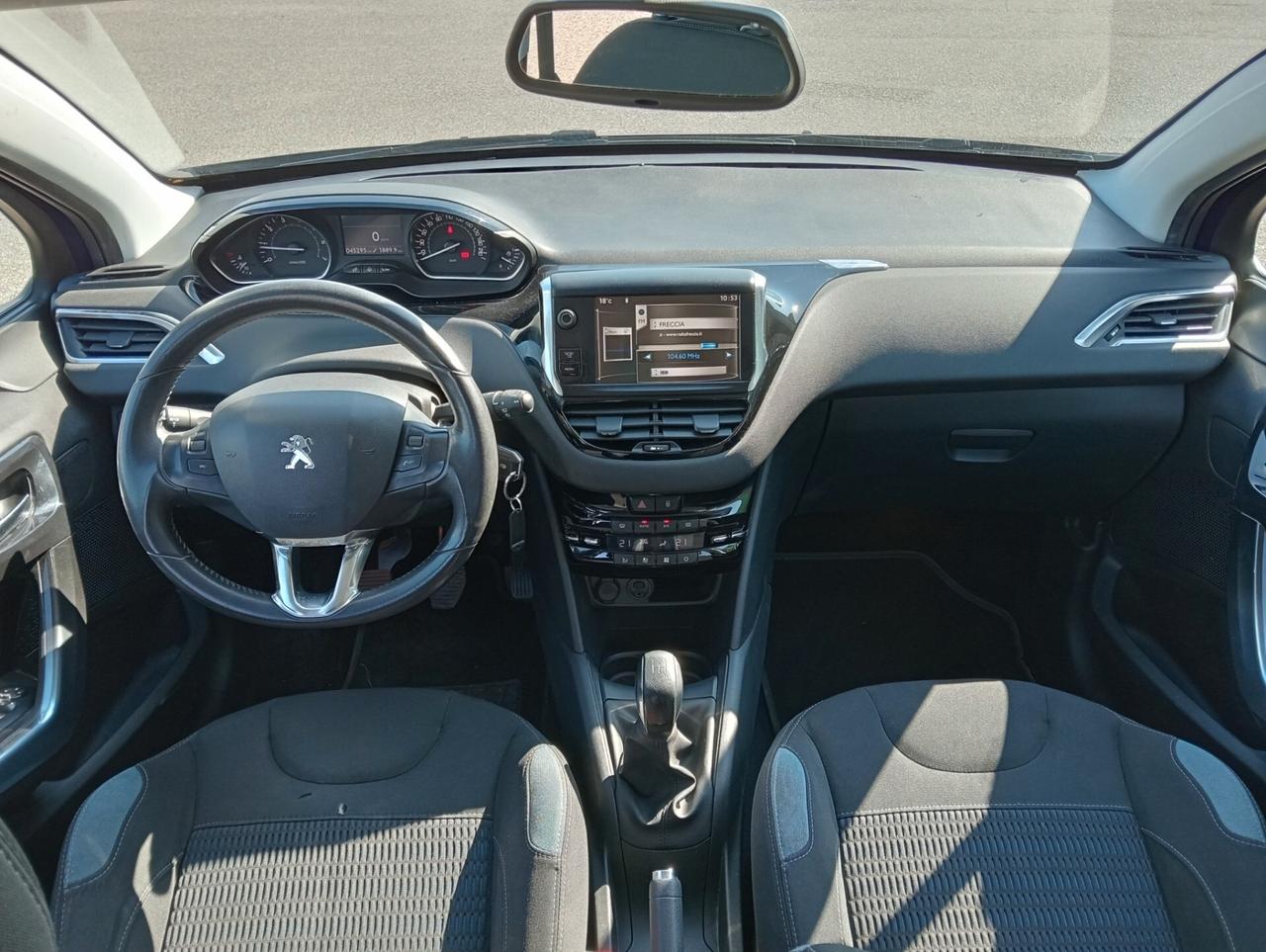 Peugeot 208 1.2VTi 82CV 5p. Allure UNIPROPRIETARIO