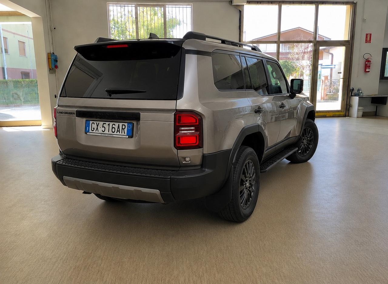 Toyota Land Cruiser 2.8 D4D A/T AWD First Edition