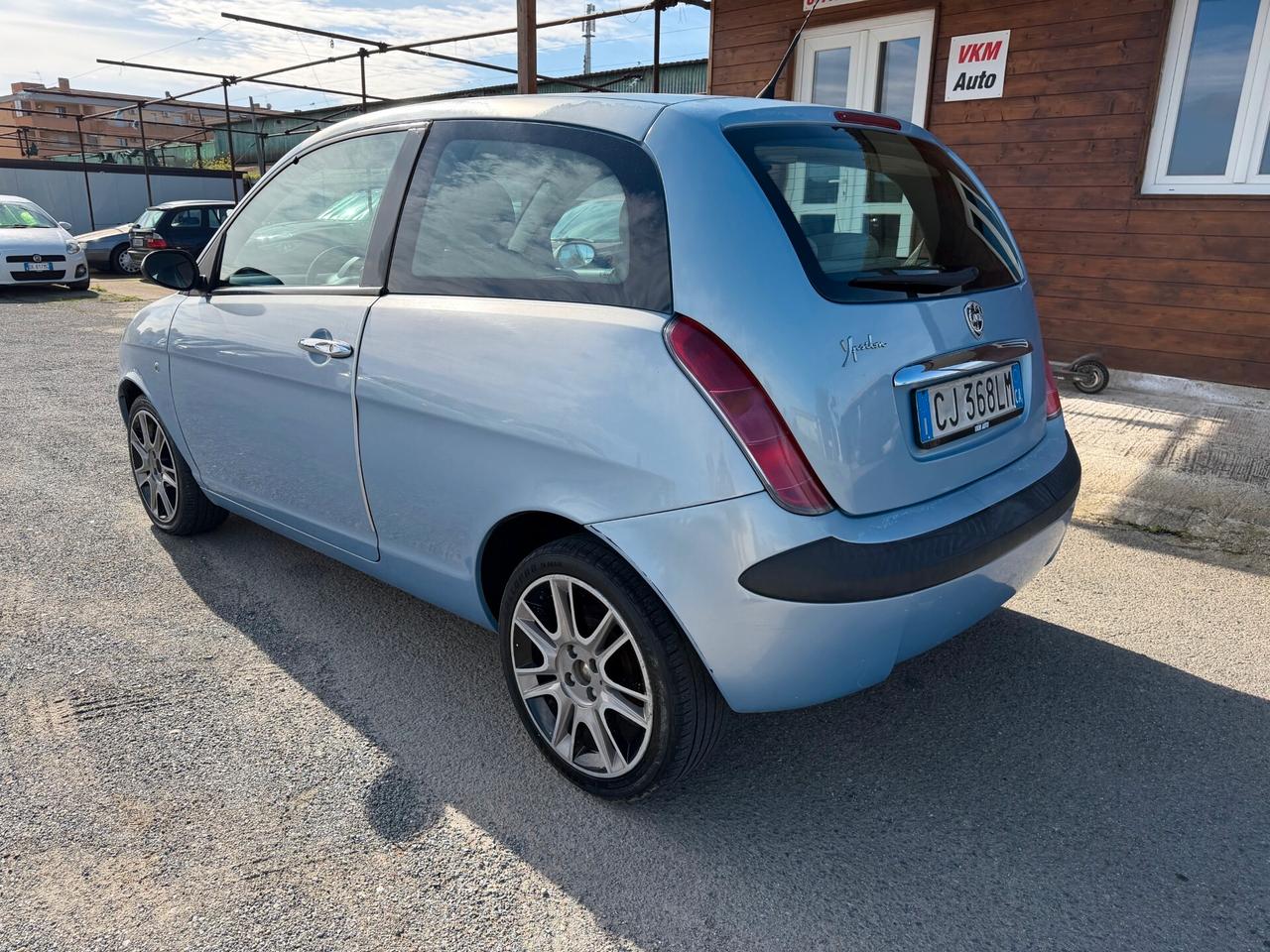LANCIA Ypsilon 1.2 Benzina NEOPATENTATI