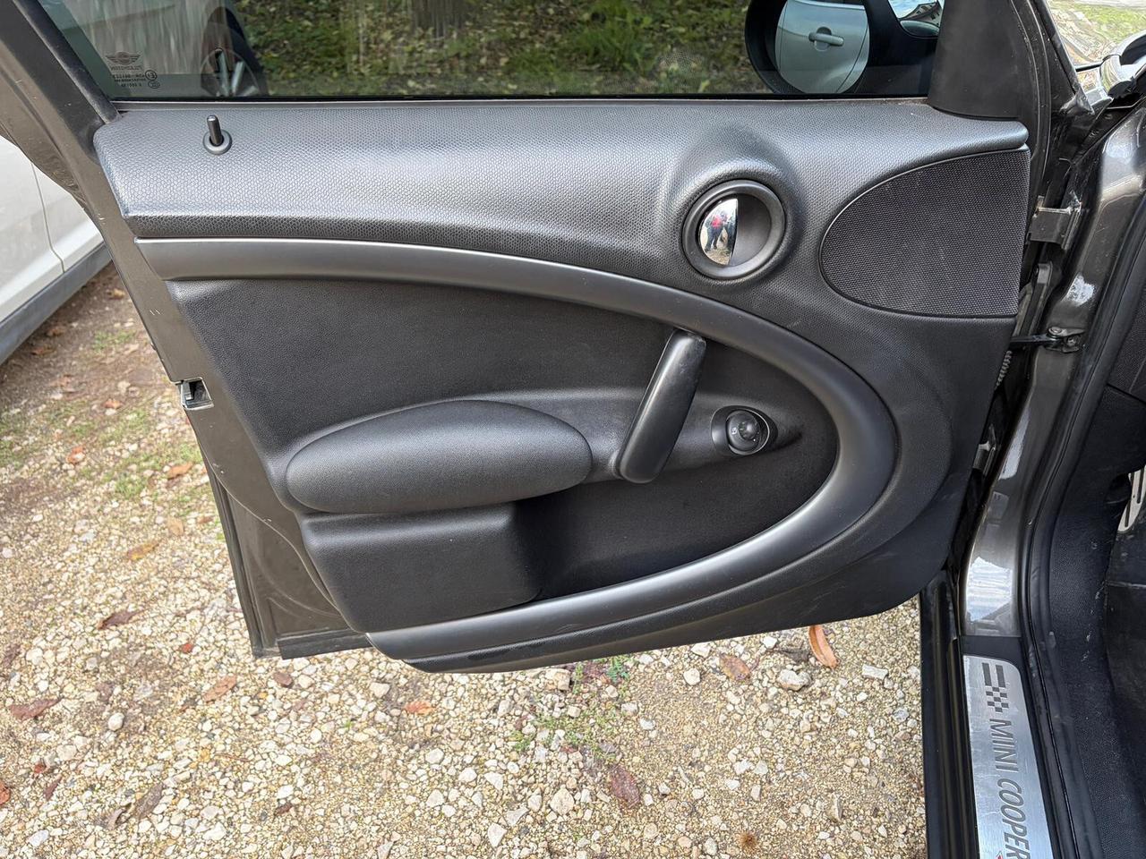 Mini Countryman SD 2.0 D 143CV ALL4 TETTO