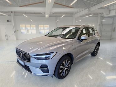 VOLVO XC60 T6 PLUG-IN AWD AUTO RECHARGE INS. EXP SUV
