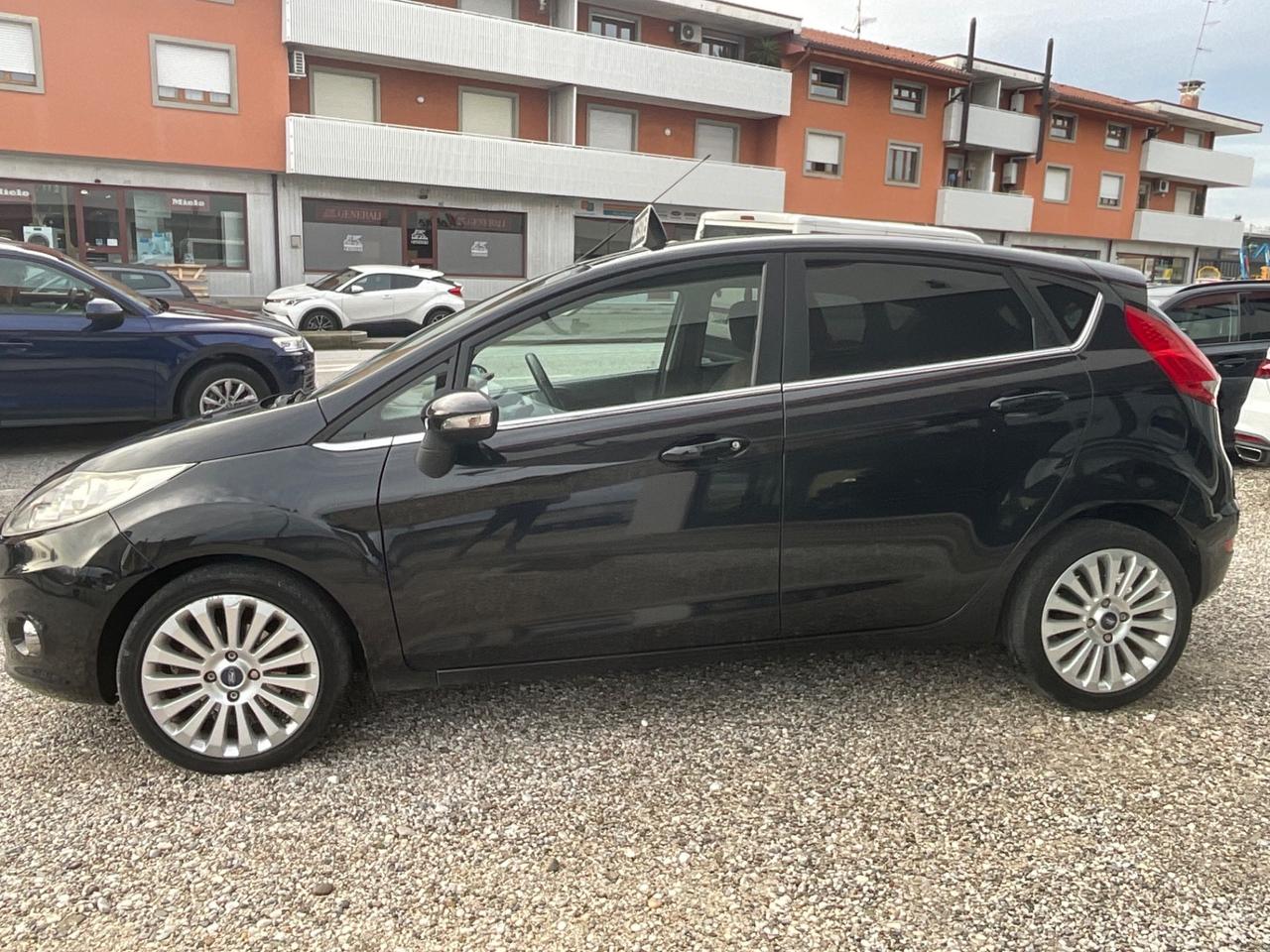 Ford Fiesta 1.2 82 CV 5 porte Titanium