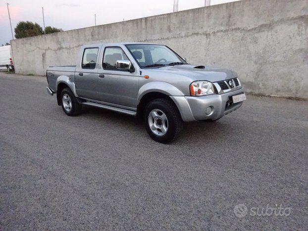 Nissan navara z 2.5 - 2005