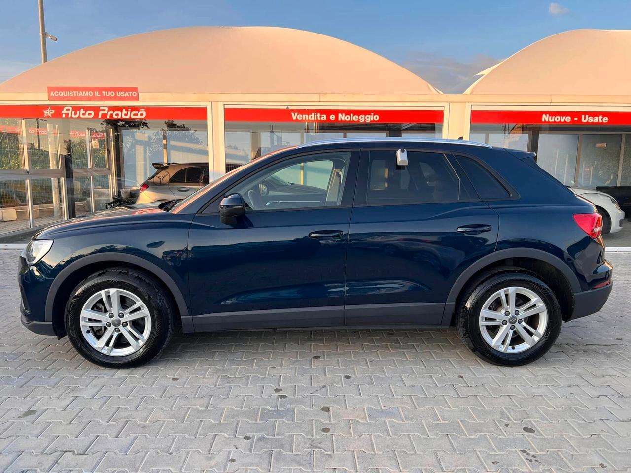 Audi Q3 40 TDI quattro S tronic Business