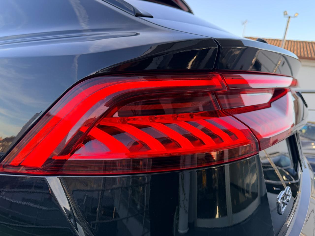 Audi Q8 50 TDI 286 CV quattro tiptronic S-Line tetto