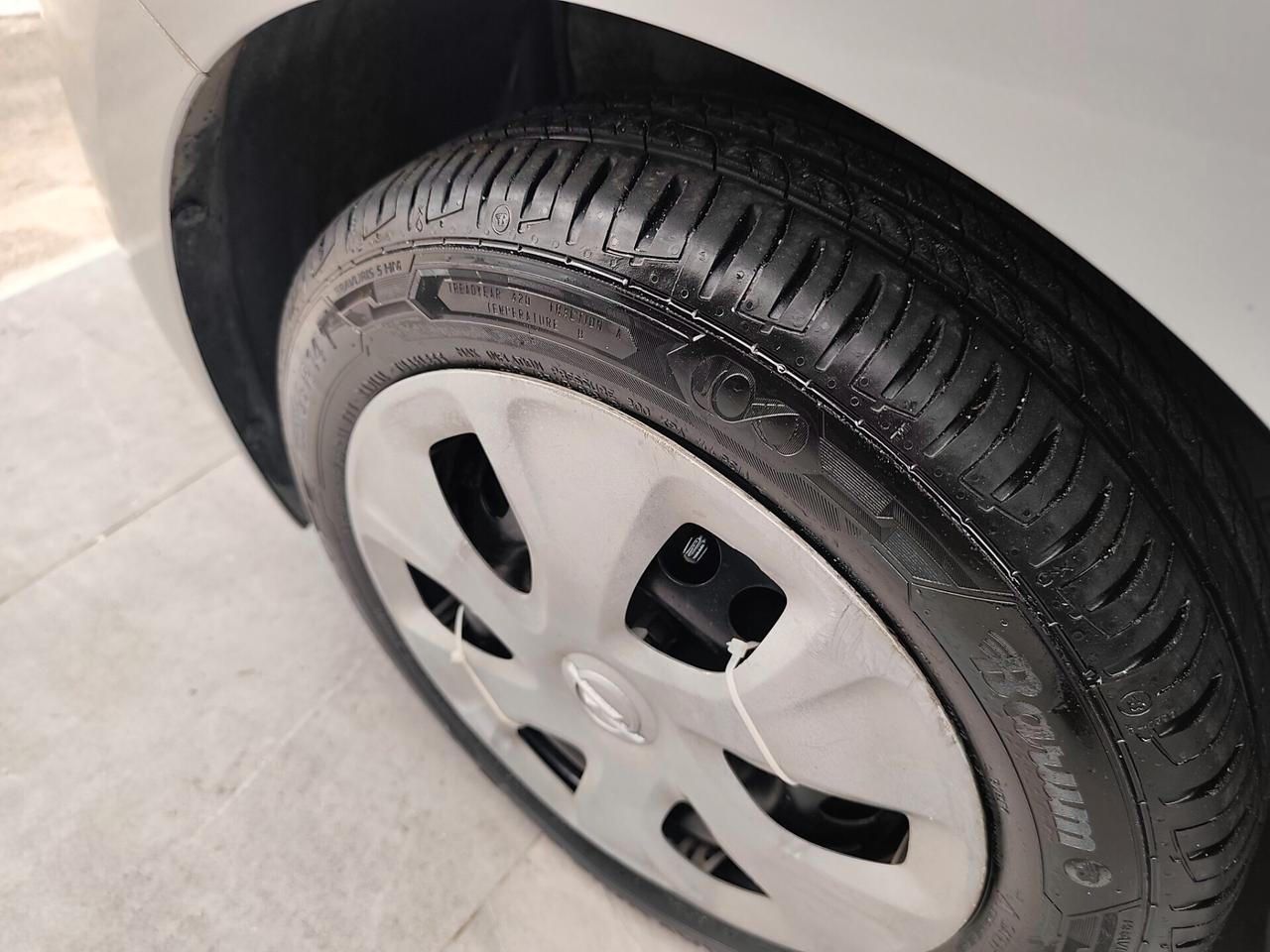 Opel Karl BENZINA E GPL DI SERIE km 121000