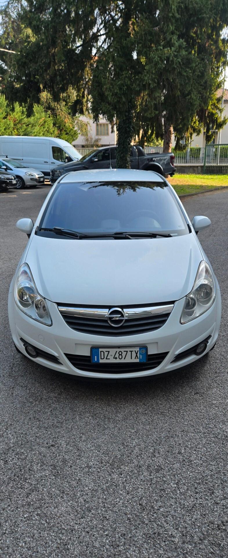 Opel Corsa 1.3 CDTI 75CV ecoFLEX 5 porte Cosmo