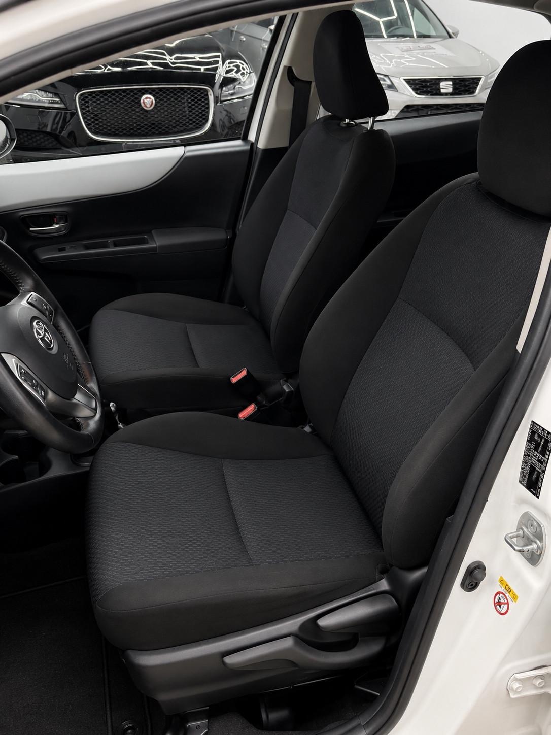 Toyota Yaris 1.5 Hybrid 5 porte Lounge