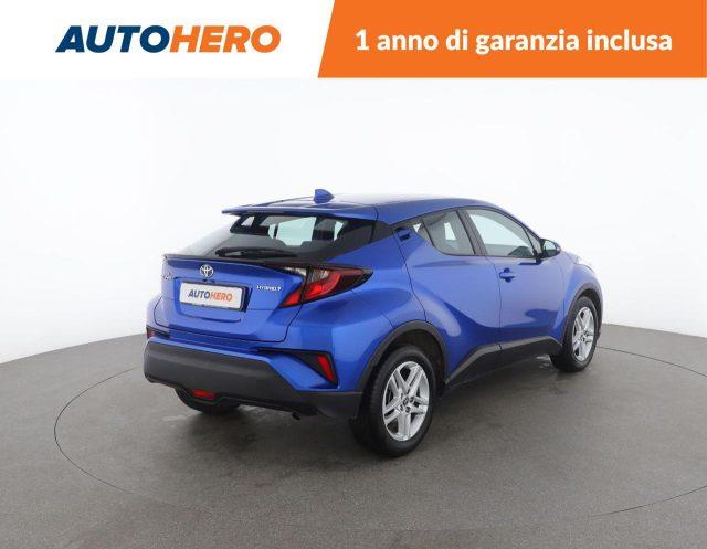 TOYOTA C-HR 1.8 Hybrid E-CVT Business