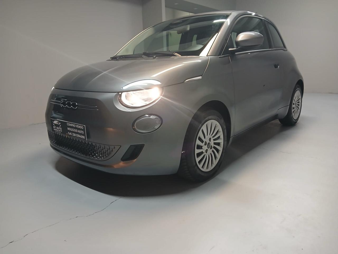 Fiat 500 500e Berlina 42 kWh La Prima
