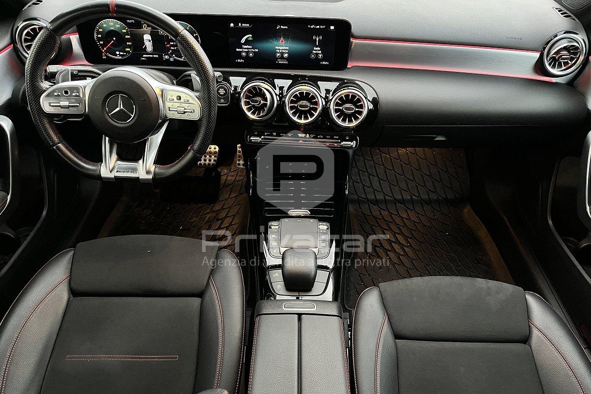 MERCEDES A 35 AMG 4Matic