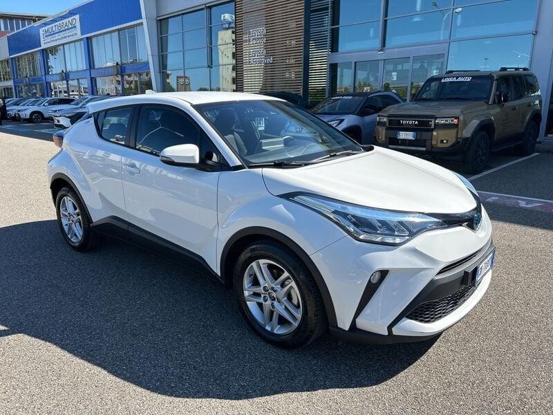 Toyota C-HR C-HR 1.8 Hybrid E-CVT Business