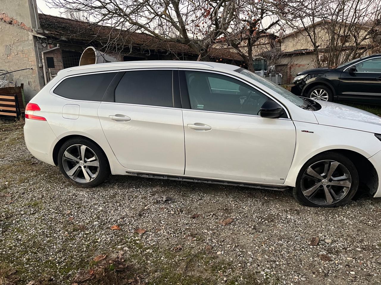 Peugeot 308 1.5HDi GT Line 2020 INCIDENTATA