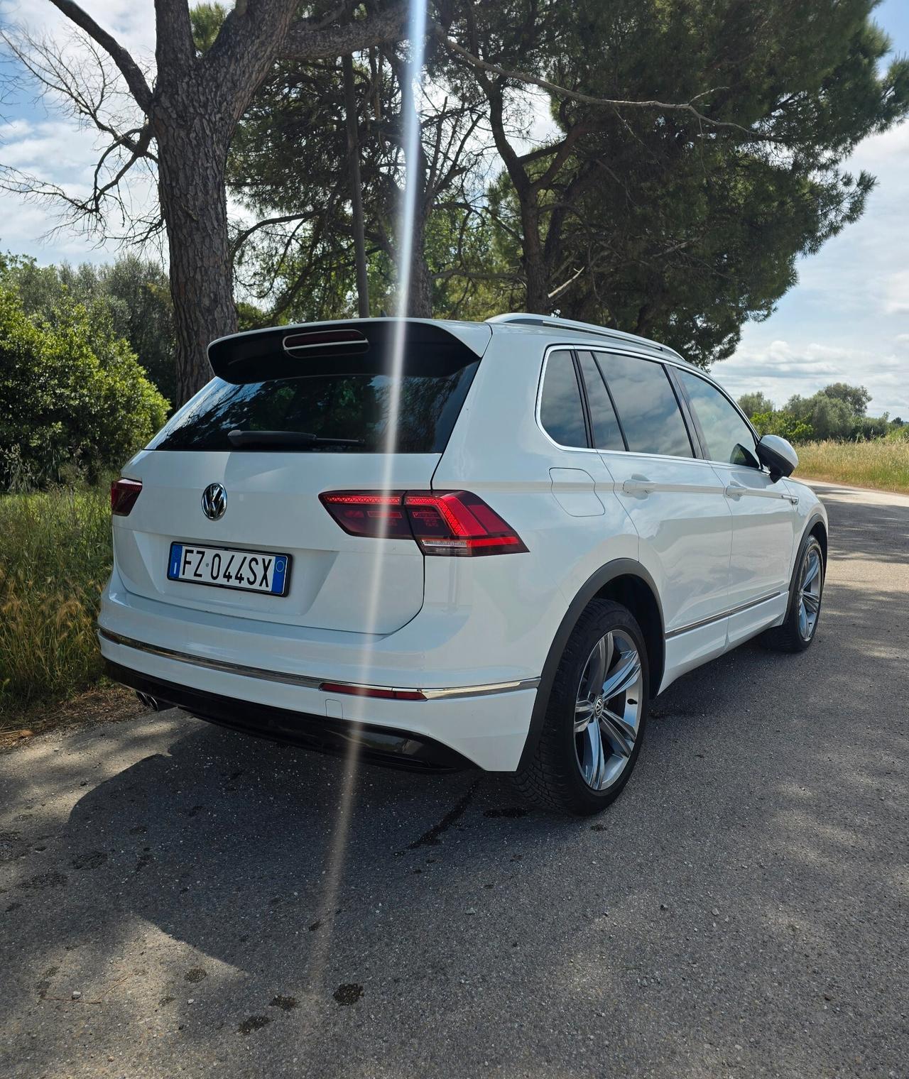 Volkswagen Tiguan 2.0 TDI R-Line
