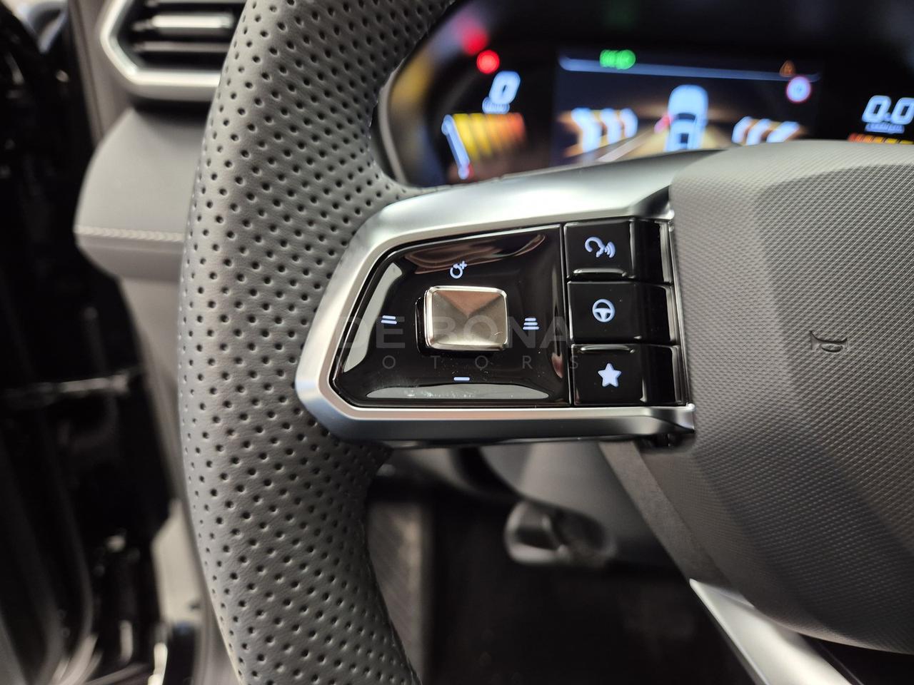 Mg ZS 1.5 hybrid+ luxury auto