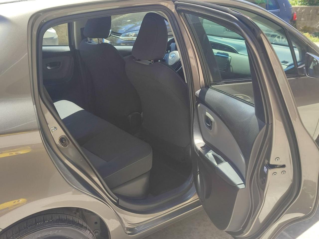 Toyota Yaris 1.5 Hybrid #2599