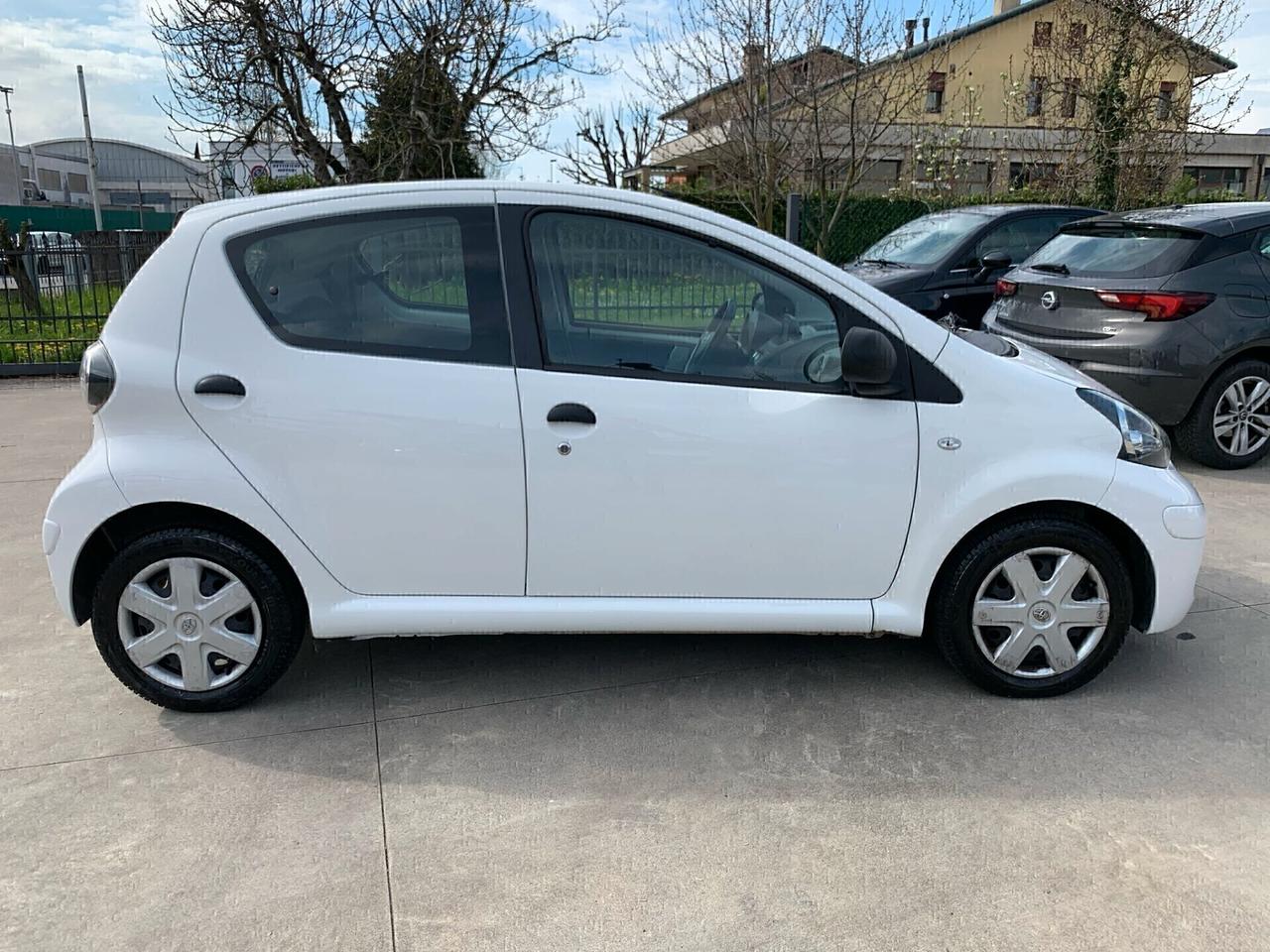 Toyota Aygo 1.0 NEO-PAT unico-propr 66.500km