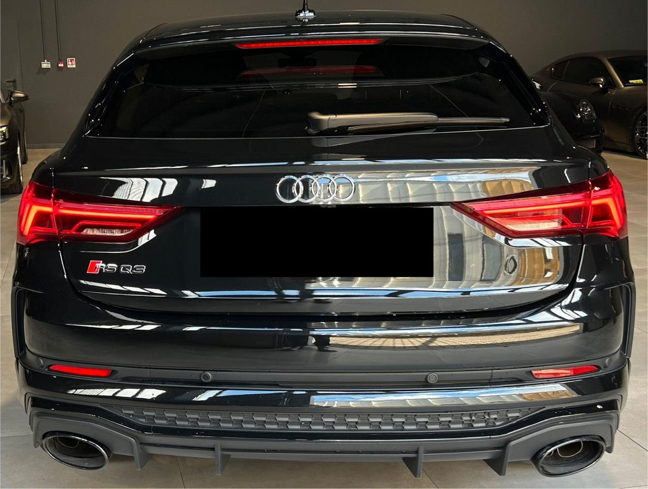 Audi Q3 Audi RS Q3 Sportback 2.5 TFSI S Line