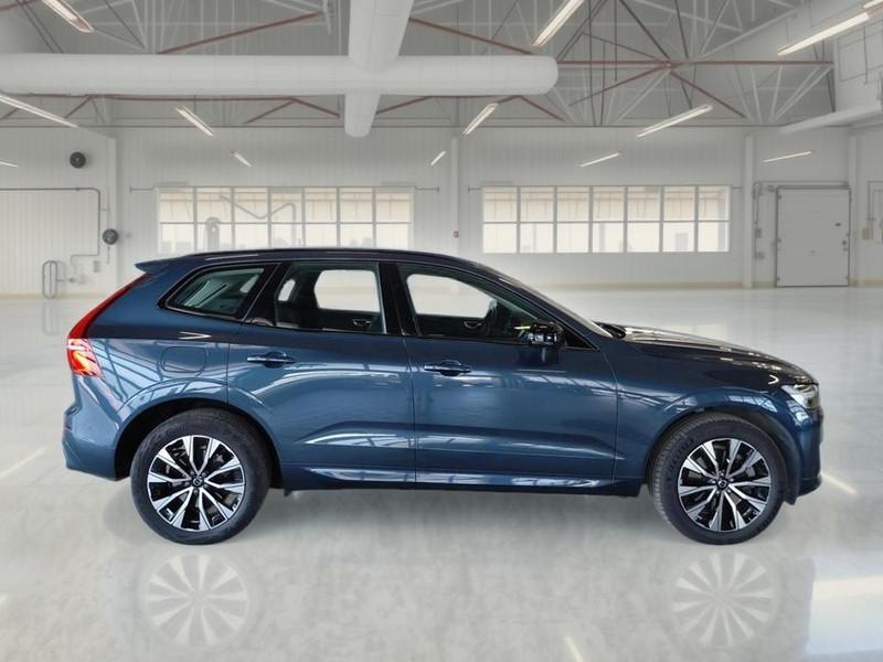 VOLVO XC60 B4 D AWD AUTOMATICO PLUS DARK SUV