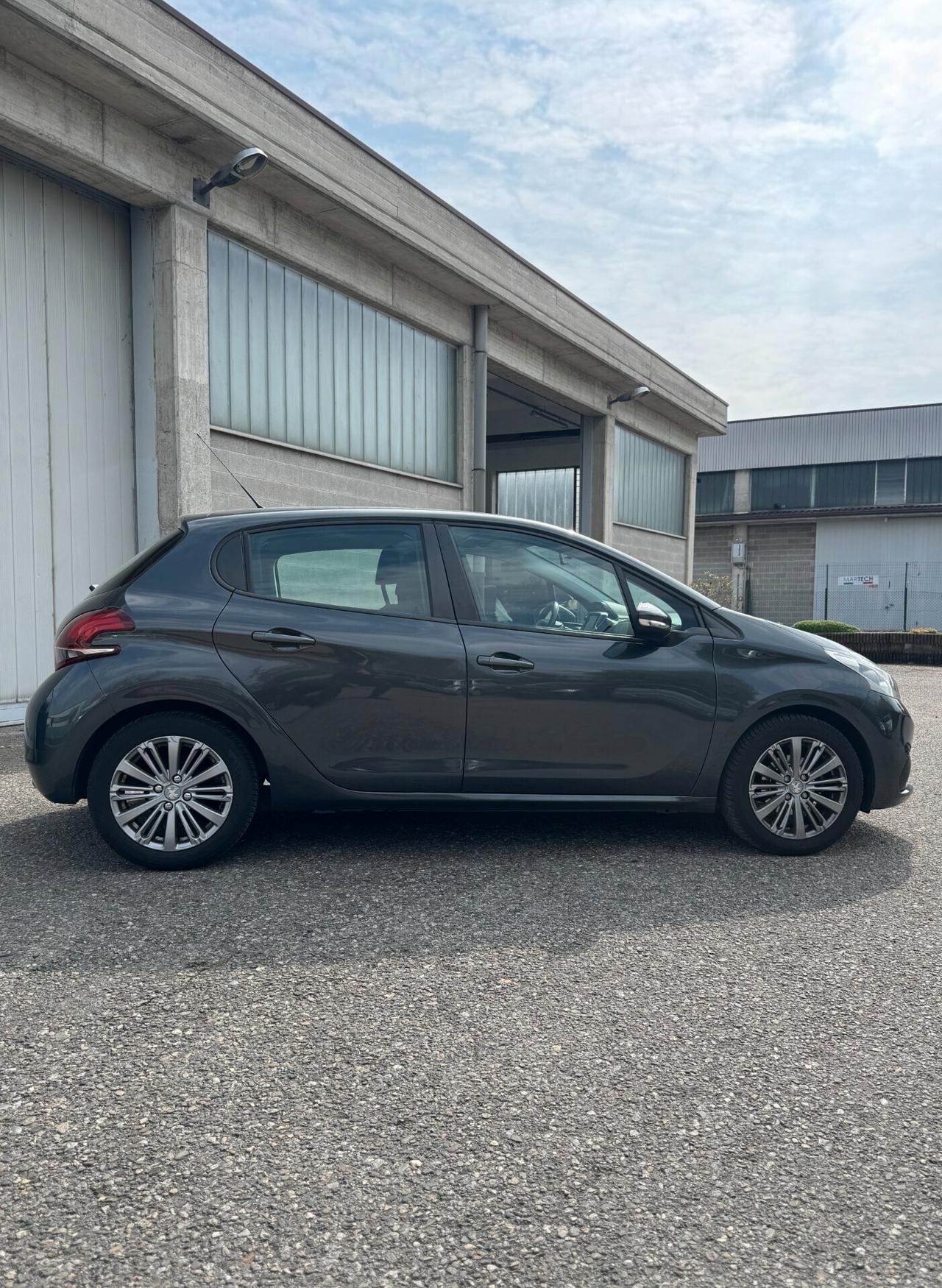 Peugeot 208 1.2 Benz *UNICO proprietario*Cinghia sostituita*