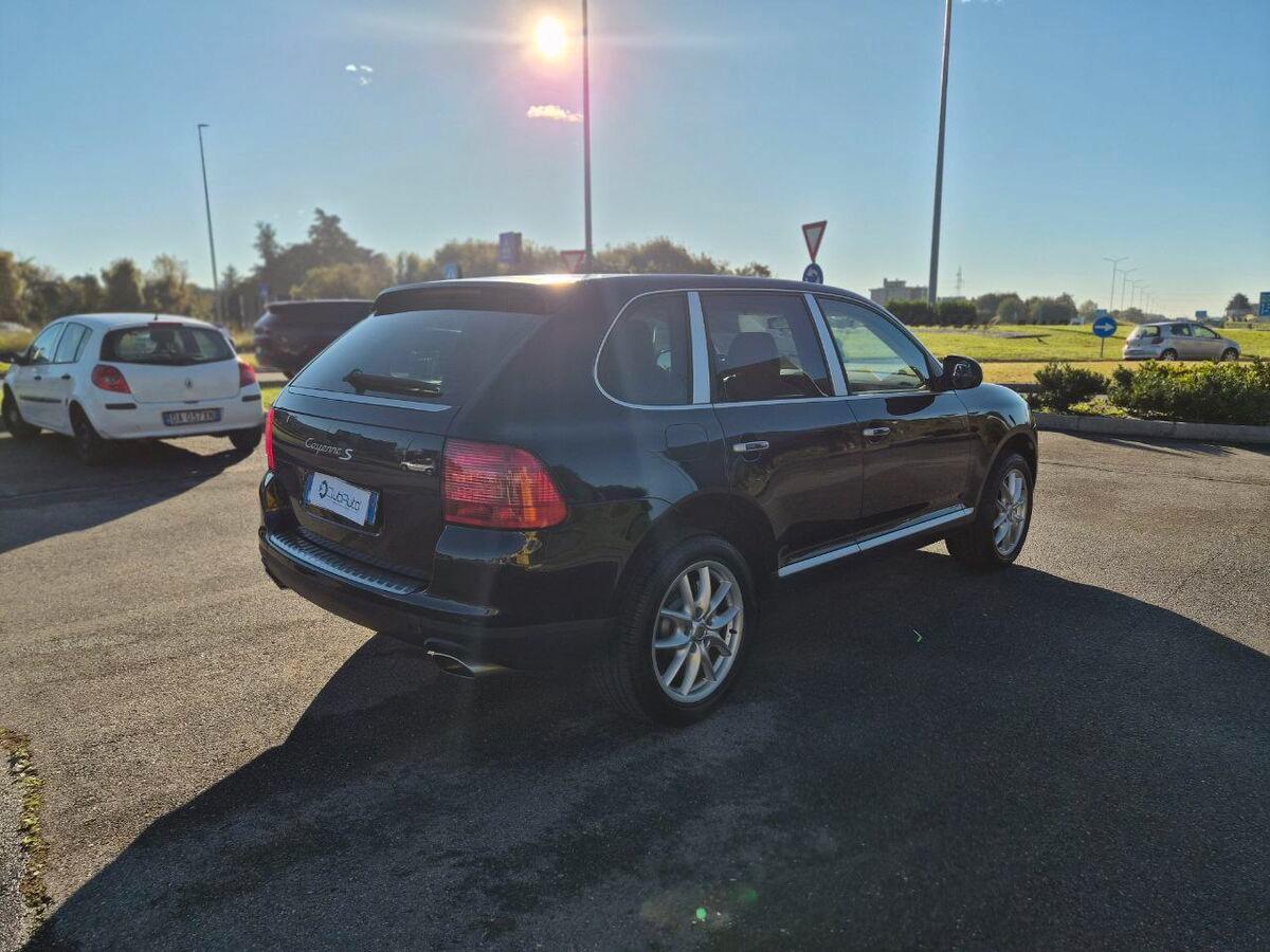Porsche Cayenne 4.5 S